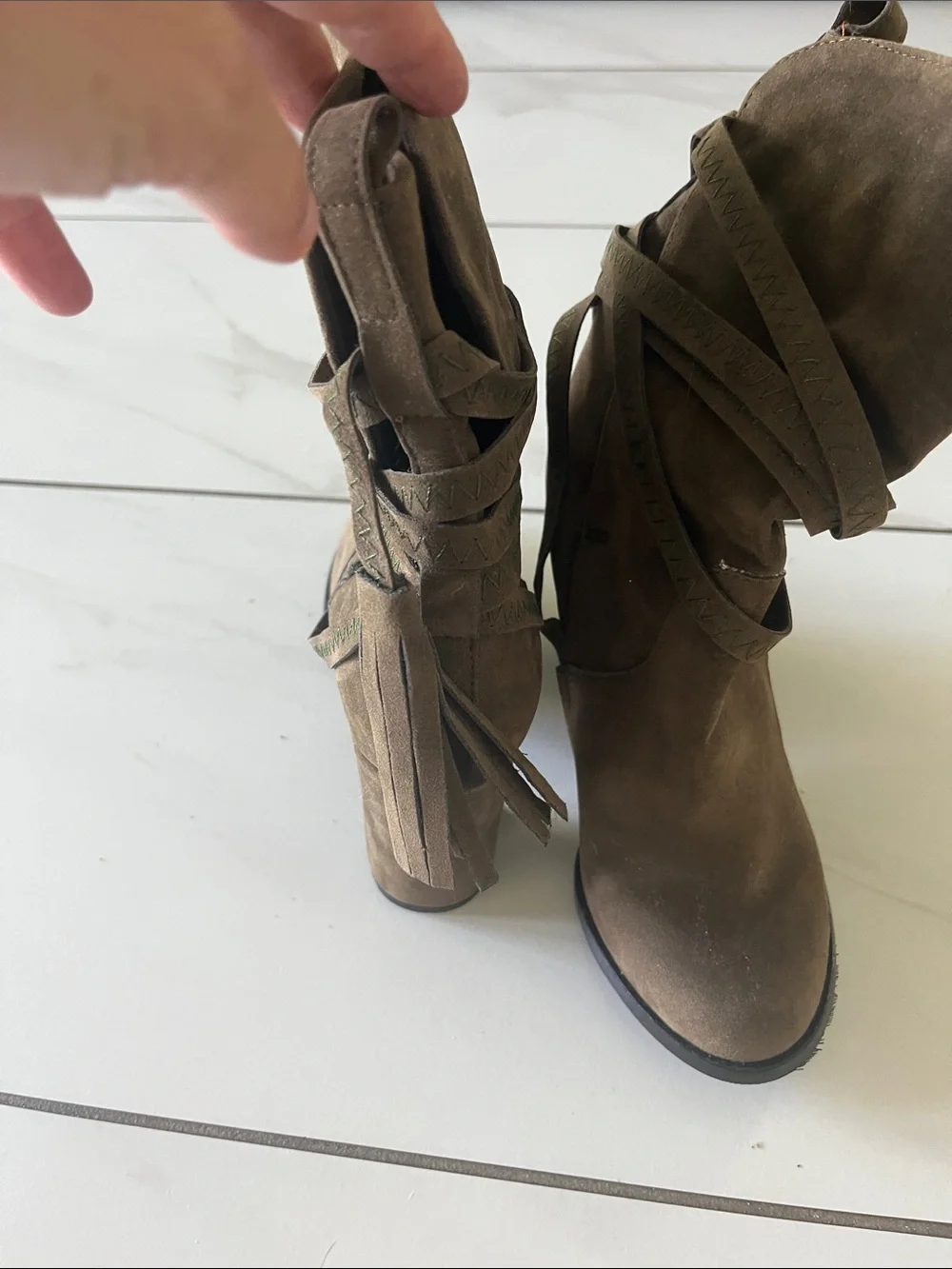 Suede boots
